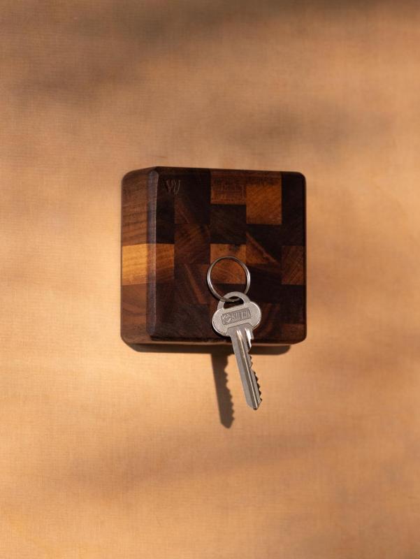 Woodsea End Grain Walnut - Portallaves de Nogal 9x9 cm 1208971601