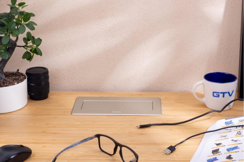 Enchufe de muebles MULTISOFT, 2xSHUKO, USB A+C, RJ45, cable 1.5 m, aluminio