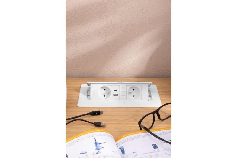 MULTISOFT Toma de corriente para muebles 2x Enchufe con toma de tierra, USB A+C, RJ45, Cable de alimentación con enchufe, Blanco