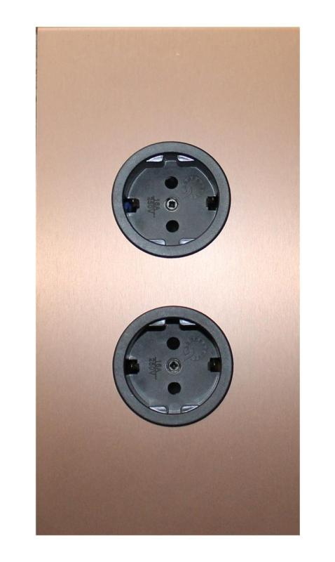 Indux Corner Toma de corriente con 2 enchufes con toma de tierra de cobre 1208972279