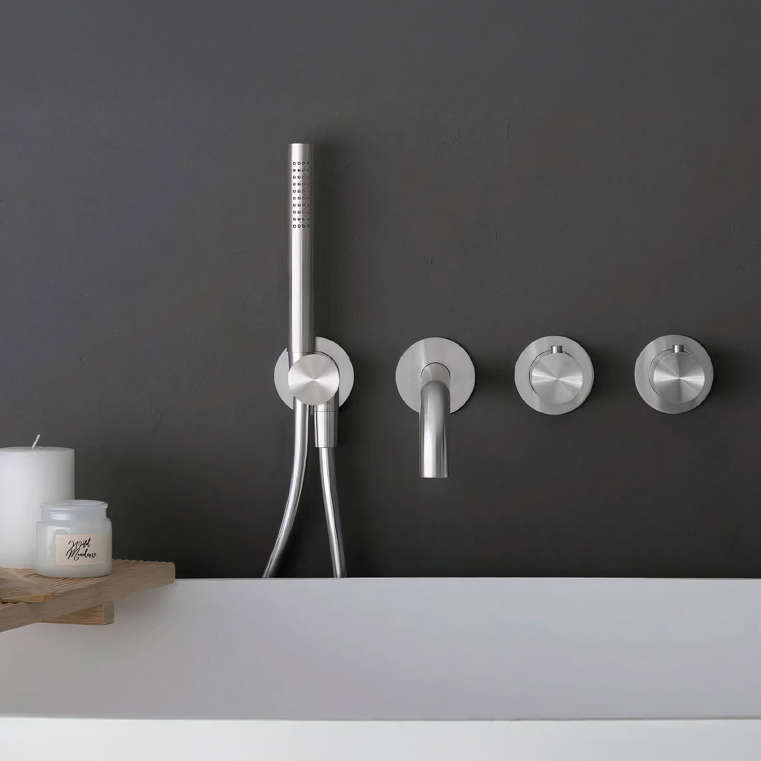 Conjunto Completo de Ducha vs. Mezcla de Componentos Individuales: ¿Cuál Eleva el Diseño de tu Baño?